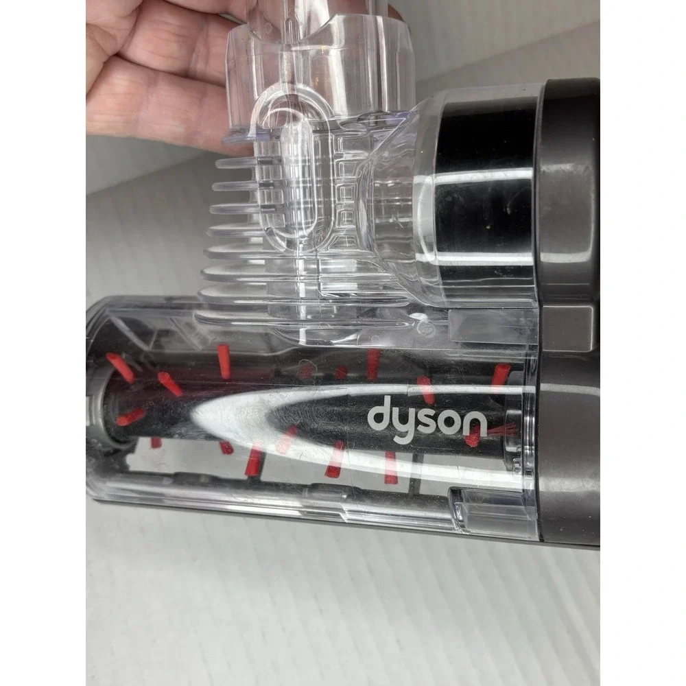 Dyson helps mini